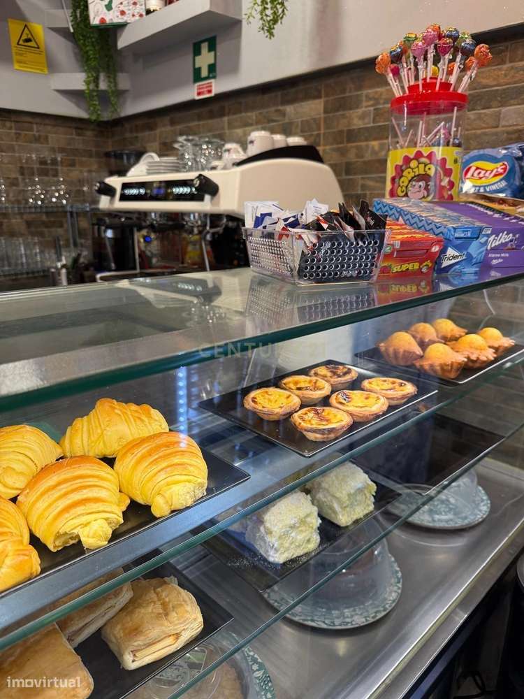 Cafe Renovado na Damaia-5