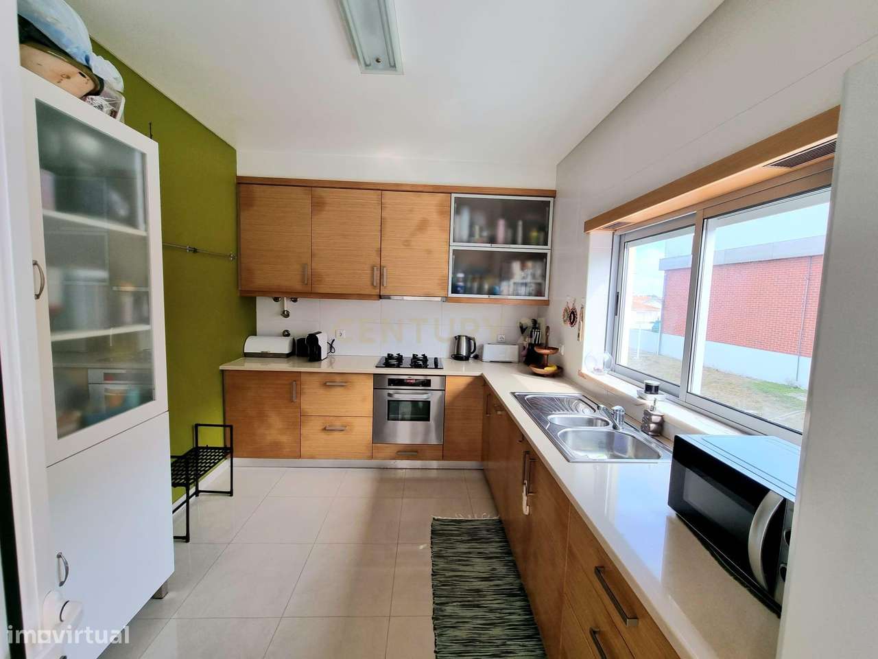 MORADIA T3 - BEM LOCALIZADA - GARAGEM - QUINTAL - AR CONDICIONADO - Grande imagem: 5/31