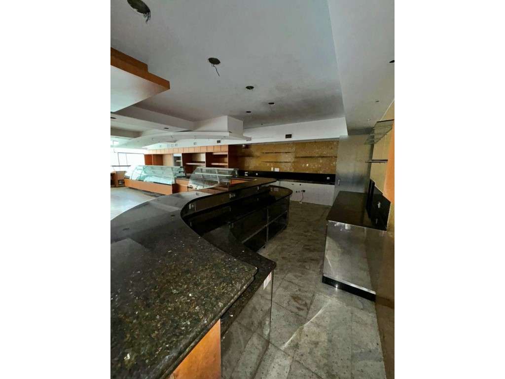 Oportunidade de negócio no coração de V. N. de Gaia-10