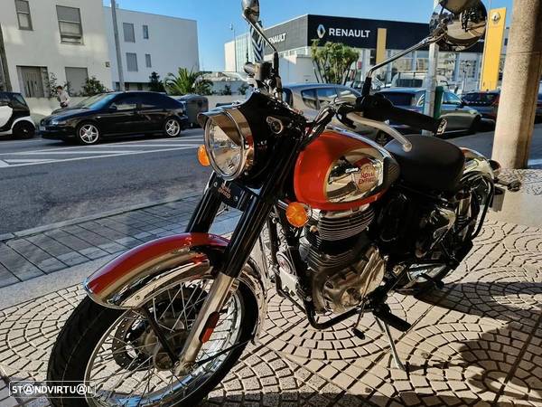 Royal Enfield Classic 350 Chrome Red - 14