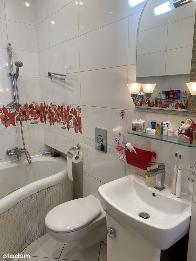 Piękne , przestronne mieszkanie-8