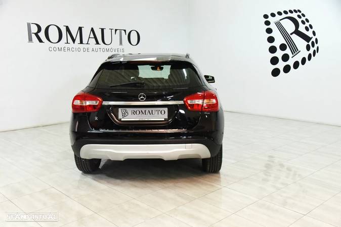 Mercedes-Benz GLA 180 (CDI) d 7G-DCT Urban - 7