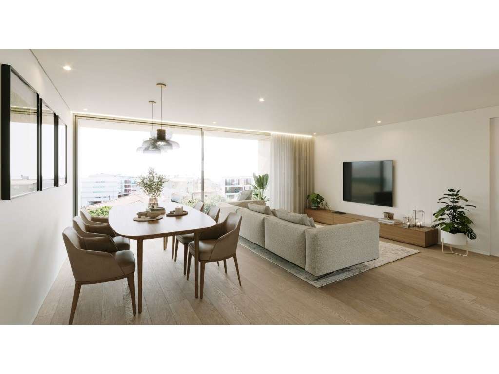 Apartamento T2 com Terraço Privativo - Centro de Aveiro-8