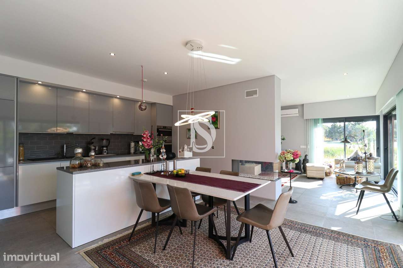 Fantástica moradia T3-5