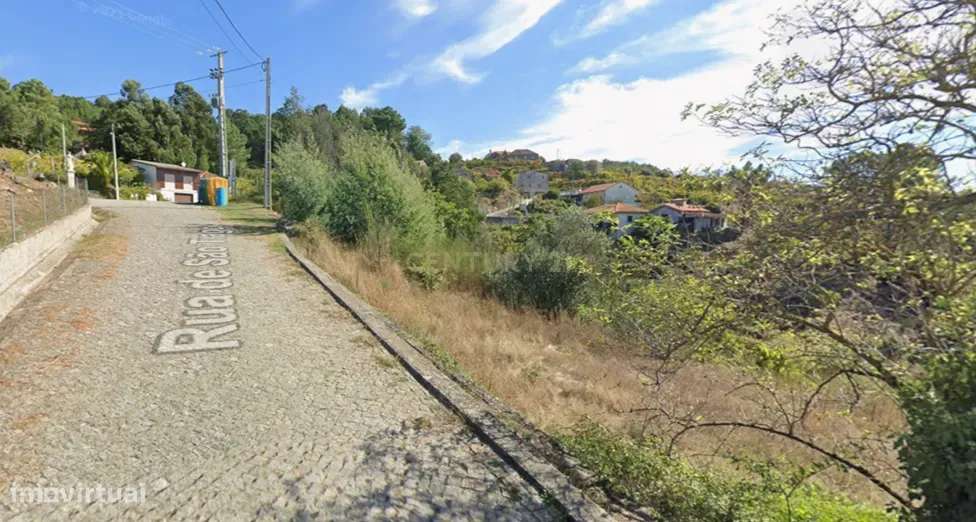Lote de Terreno com Licença de Construção e Projeto Aprovado em Baião - Grande imagem: 2/10