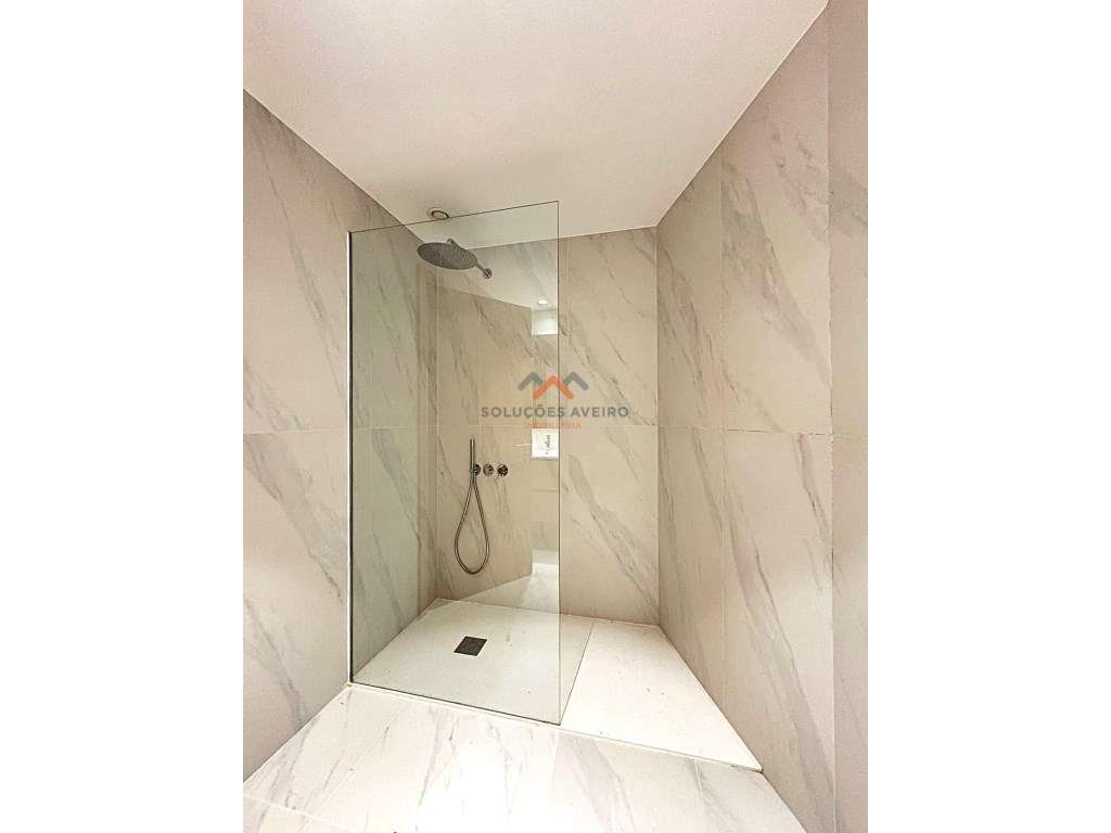 Apartamento T3 Duplex Novo - Centro de Aveiro! - Grande imagem: 5/34