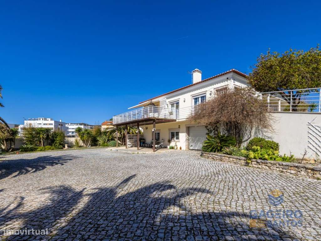 Moradia Independente T4 +1 em São Martinho do Porto-46