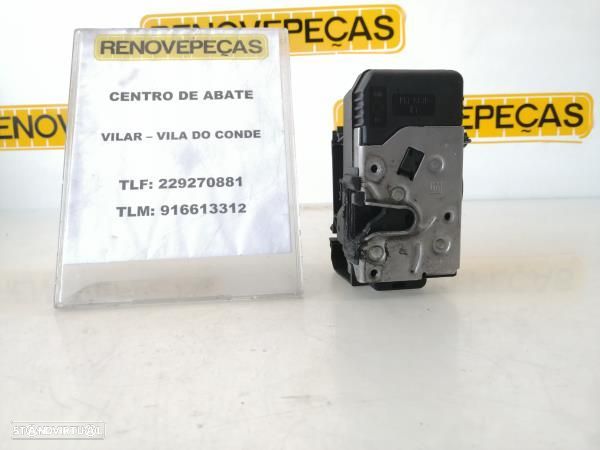 Fecho Porta Frente Dto Opel Combo Caixa/Combi - 1