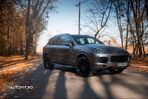 Porsche Cayenne 3.0 L - 7