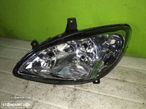 Farol Esquerdo Mercedes Vito - 2003 / 2010 - F992 - 1