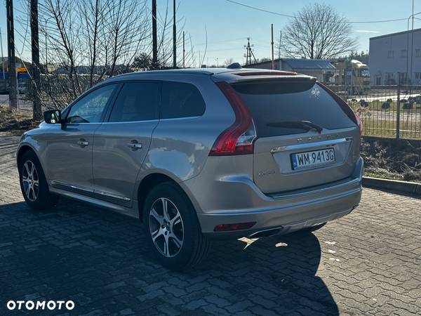 Volvo XC 60 T6 AWD R-Design - 7