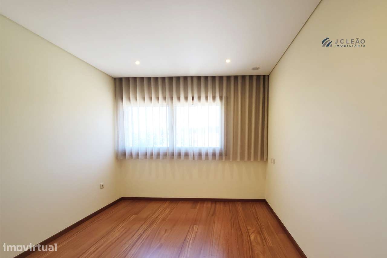 Moradia T3 Venda em Custóias, Leça do Balio e Guifões,Matosinhos-13