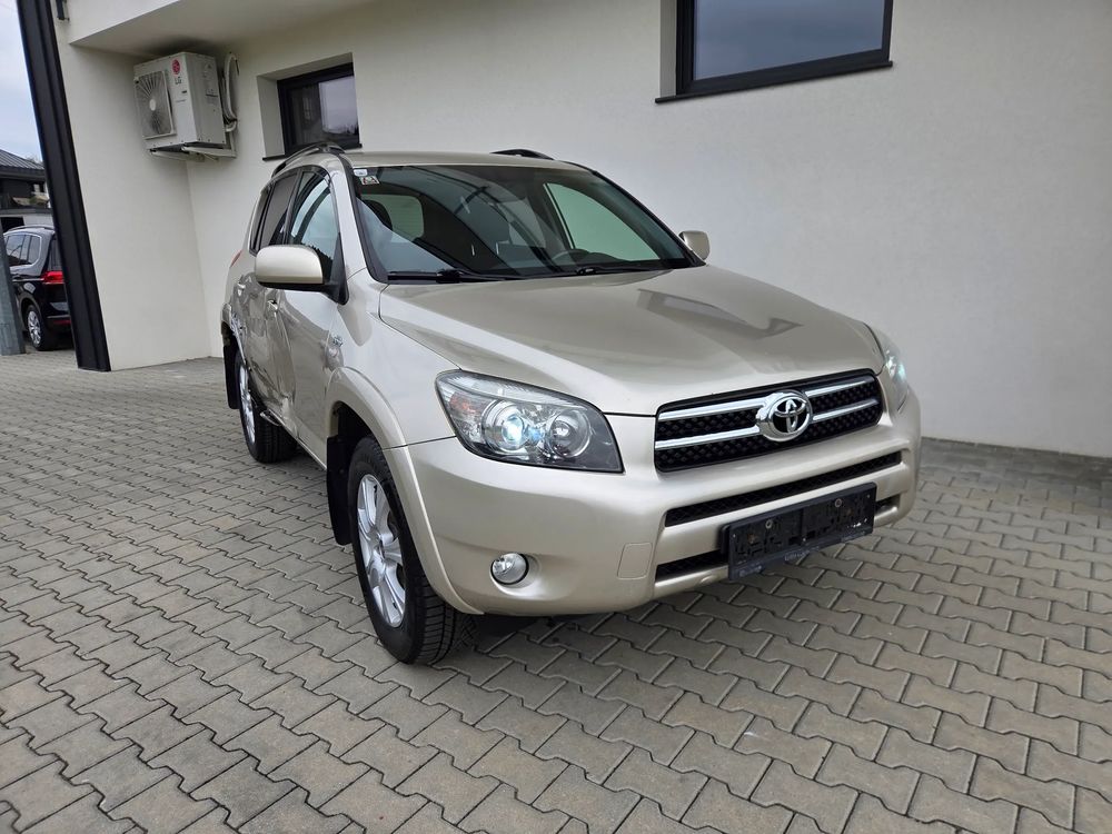 Toyota Rav4 III 2007