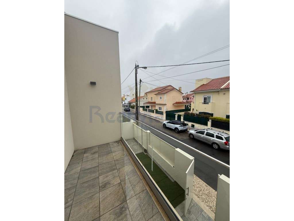 Fantástica Moradia T3 - S.Domingos de Rana - CONSTRUÇÃO NOVA-14