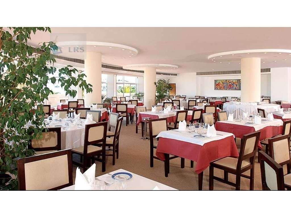 Albufeira central, sinta-se em férias o ano inteiro. apartamento T1...-39