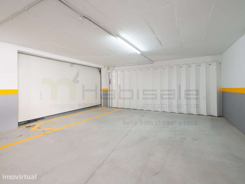 Moradia T3, situada em Areia Cascais, a curta distância da praia do...-36