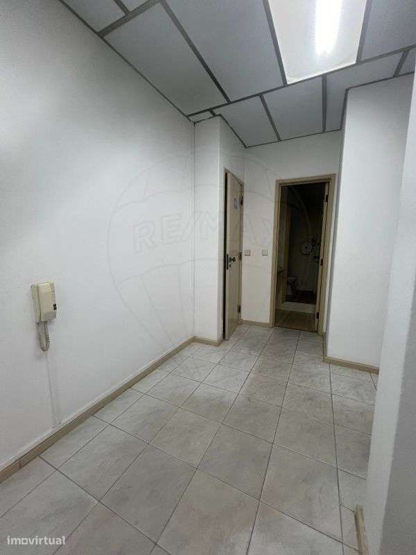 Loja  para arrendamento - Grande imagem: 5/8