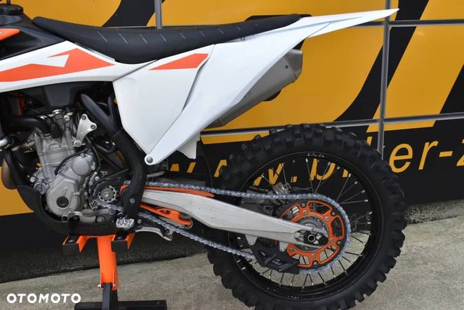 KTM SXF - 10