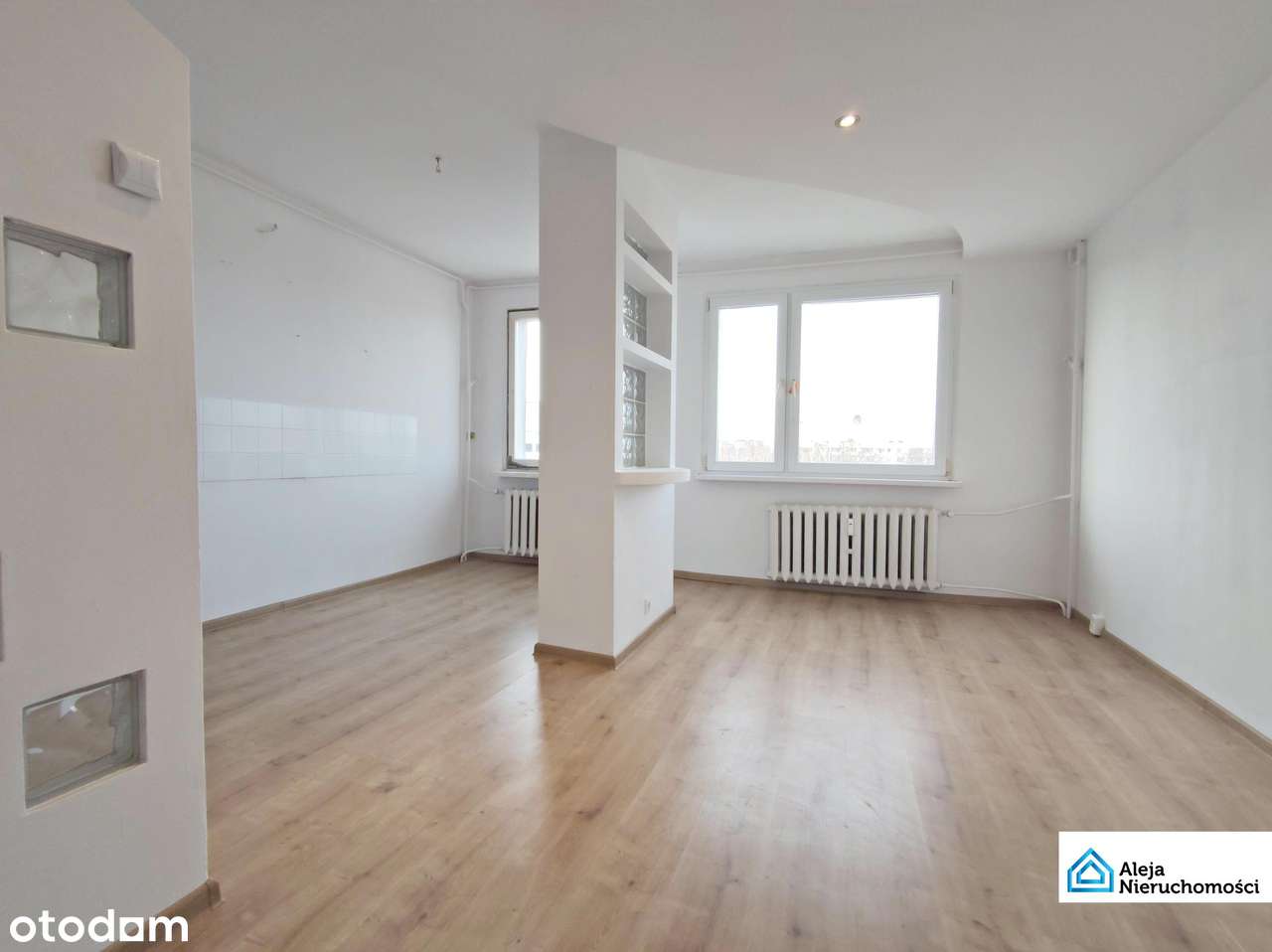 Przestronne, dwustronne i widne 3 pokoje-10