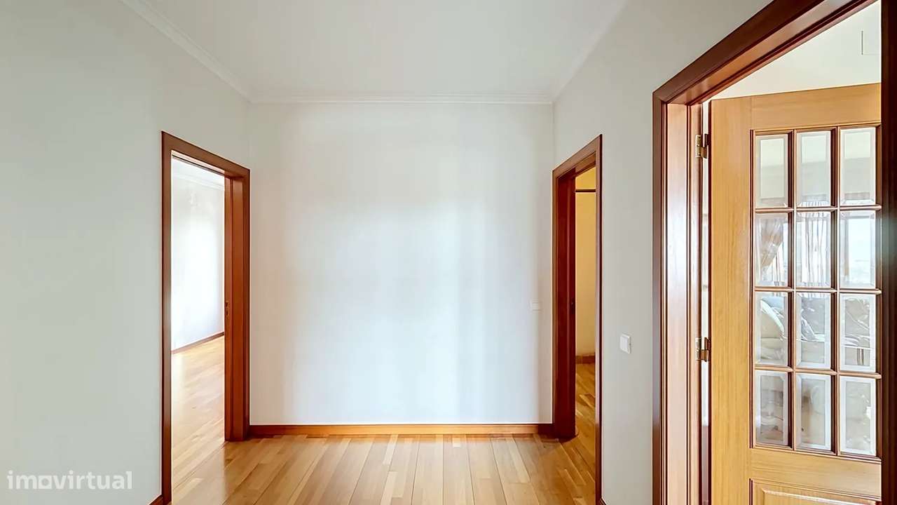 Apartamento T3 Ramada – Espaço, Conforto e Excelente Localização-6