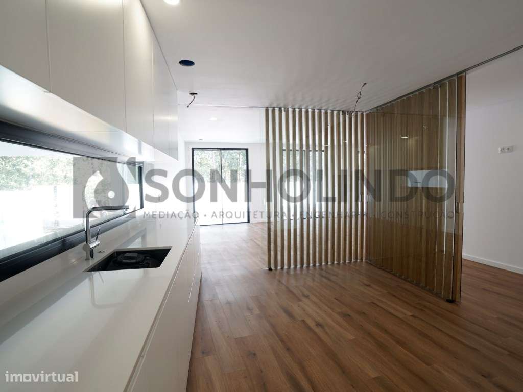 Apartamento T4 + escritório com luz direta, terraço com 153,10m2 e ...-6