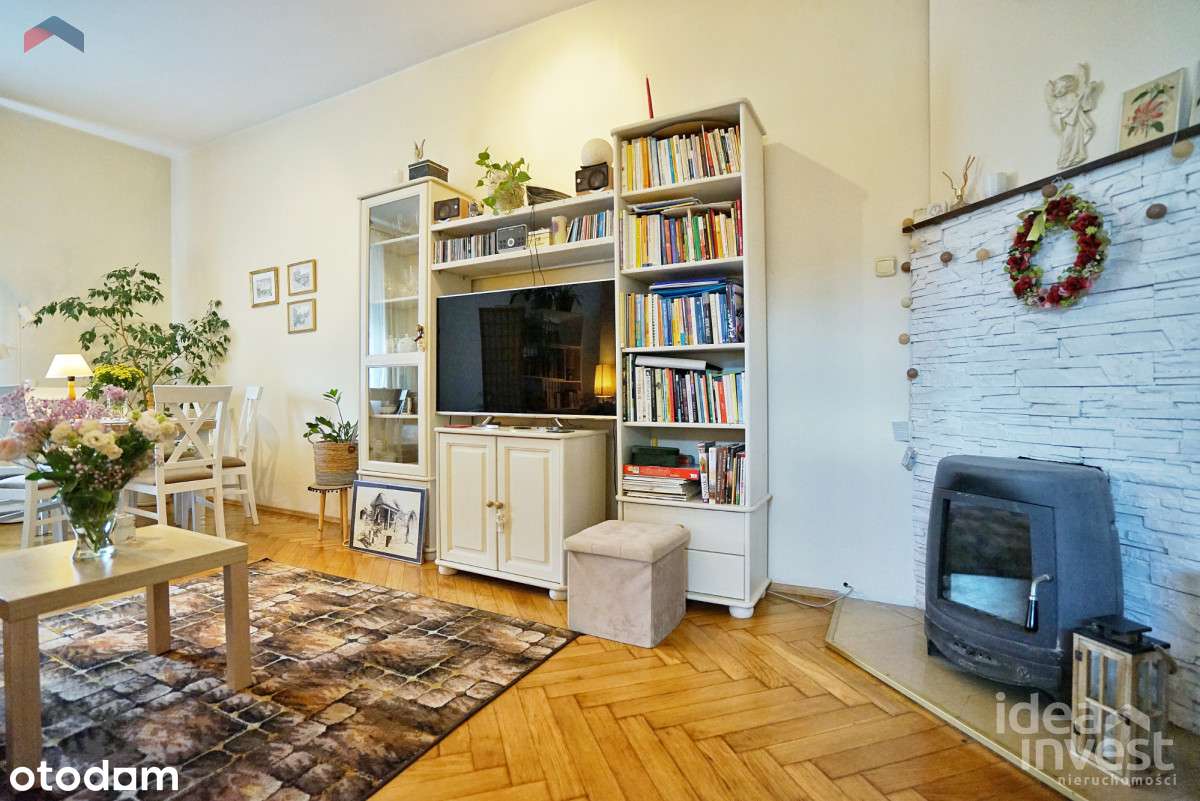 Pół domu z dużym ogrodem!-19