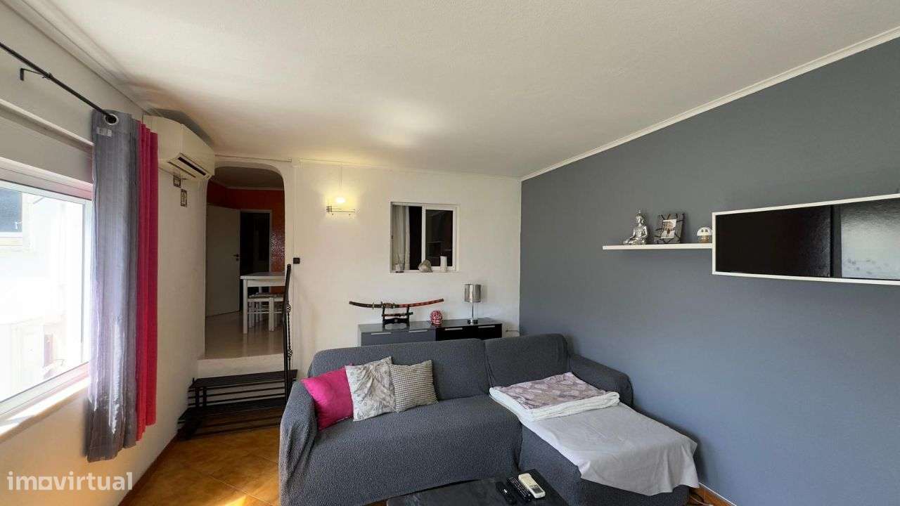 Moradia T3 + anexoT3 + sótão - 195 m2 - Abóboda - São Domingos de Rana-18