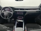 Audi Q8 Sportback e-tron 55 quattro S Line - 17