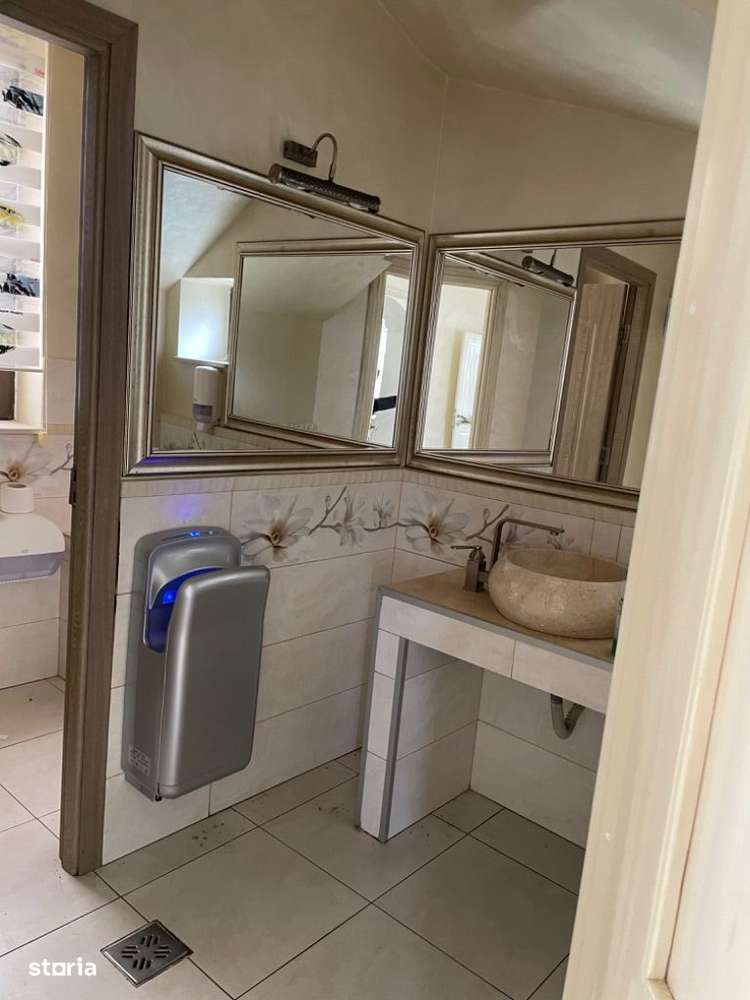 Campina - Spatiu comercial - 570mp - 440000 Euro - Imagine principală: 5/13
