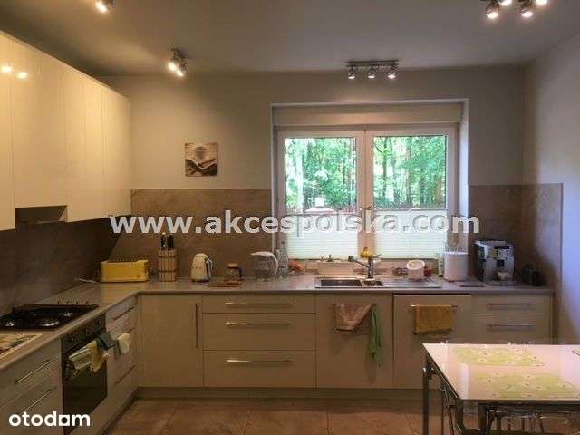 Dom, 430 m², Konstancin-Jeziorna-1