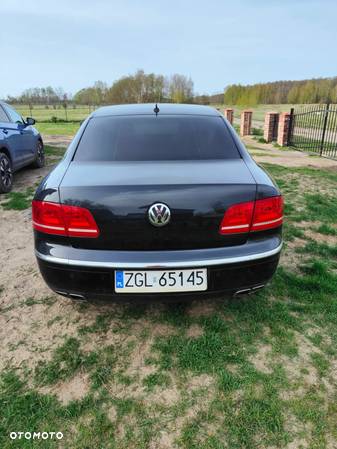 Volkswagen Phaeton - 4