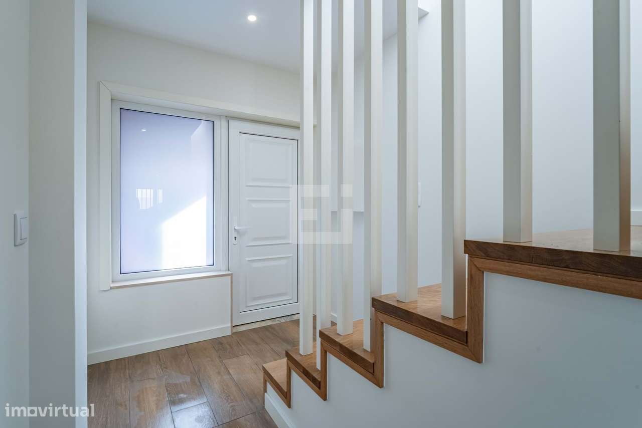 Andar de  Moradia T3  em Campanhã com 2 terraços privativos + BOX  fec - Grande imagem: 4/29