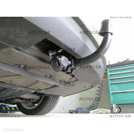 Carlig de remorcare pentru Audi A 6 - 4usi, combi, allroad - sistem semidemontabil - cu suruburi - din 03.2011/- - 8