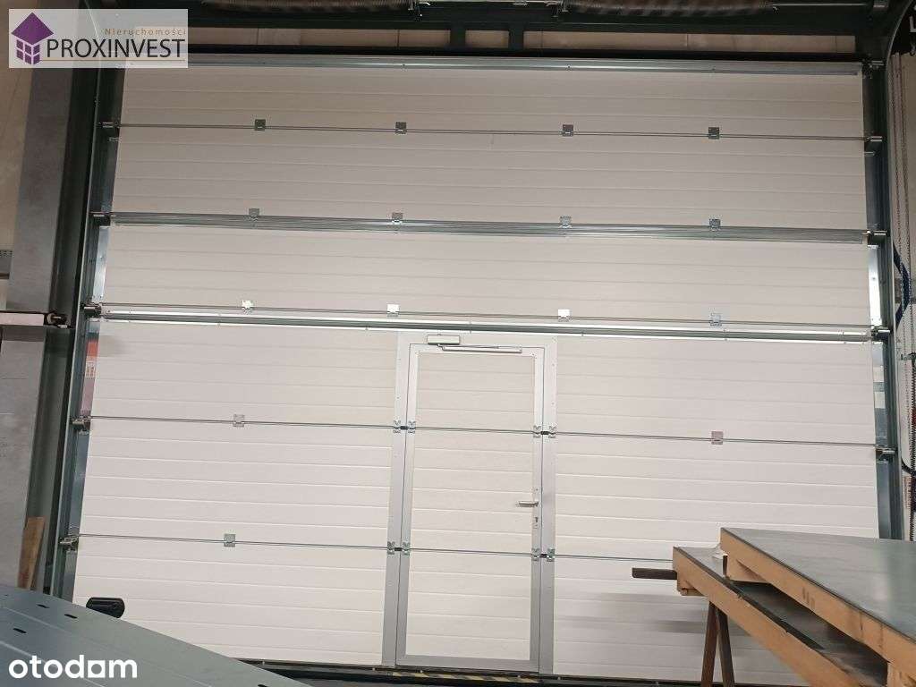 Hala z budynkiem biurowym pod Wieliczką-3