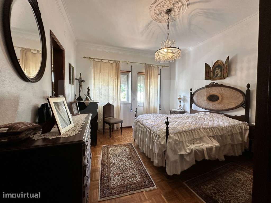 Moradia T3 com logradouro e anexo - Bairro do Espertim, Covilhã-20