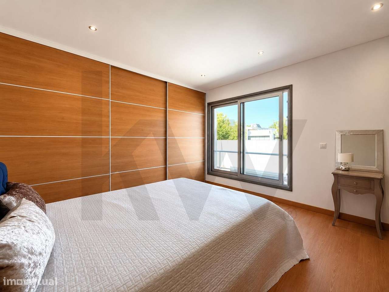 Moradia Isolada de Luxo, T5 com Piscina para a venda em Santo António-29