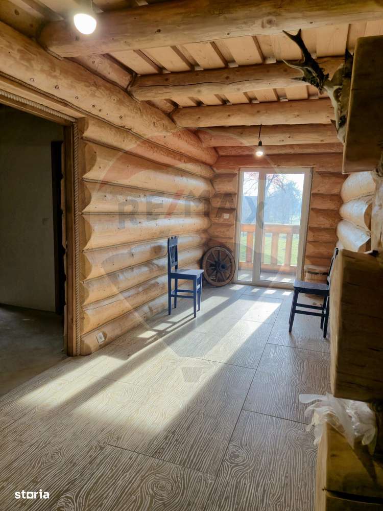 Casă / Vilă cu 6 camere de vânzare-12