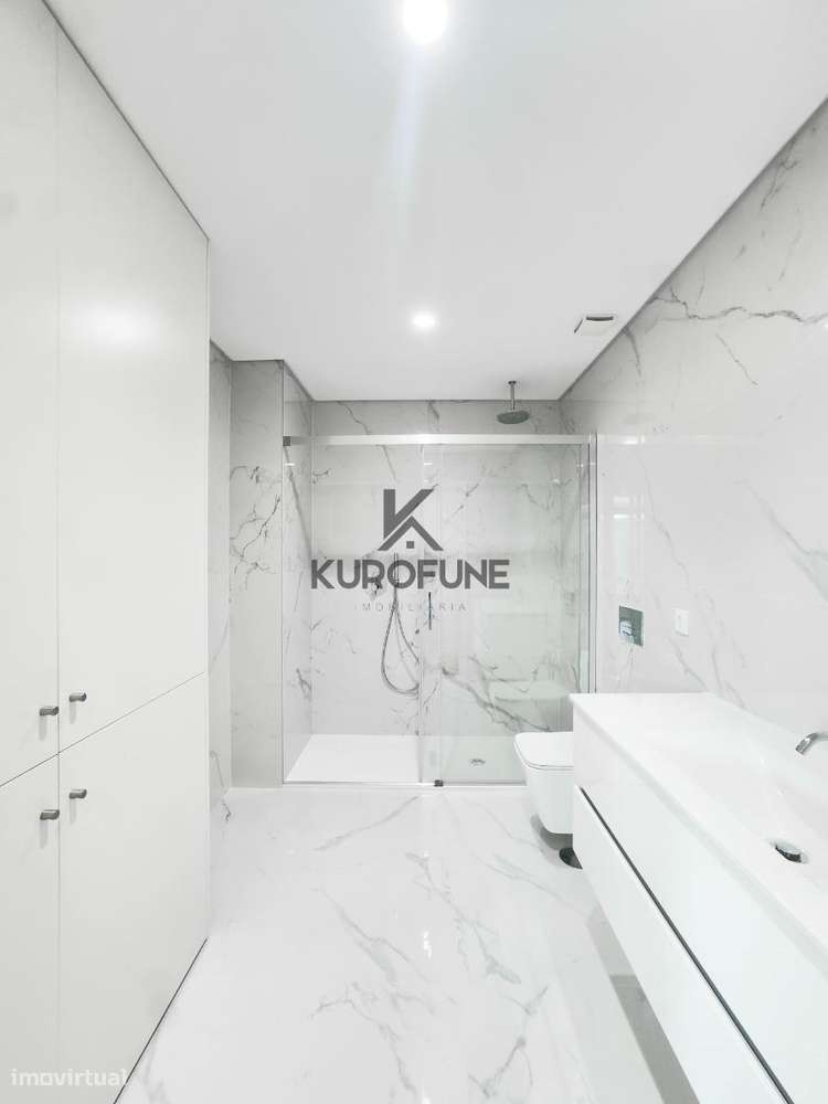 T3 Totalmente Equipado em Avintes  Excelente Investimento com Rendi...-7