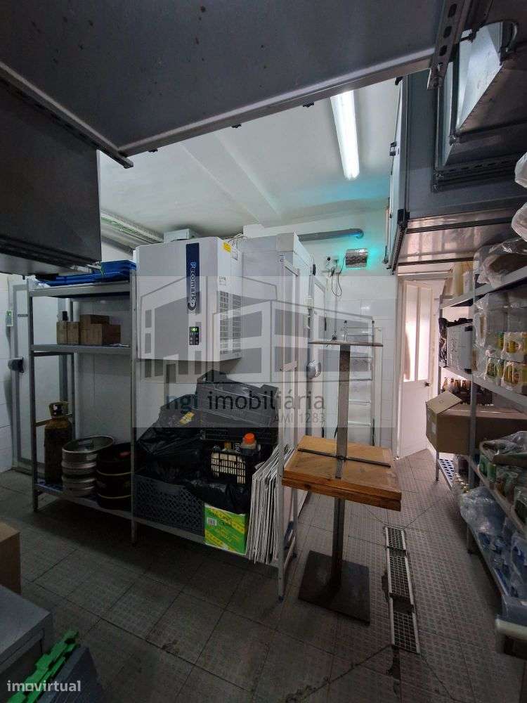 Trespassa-se restaurante Lisboa-20