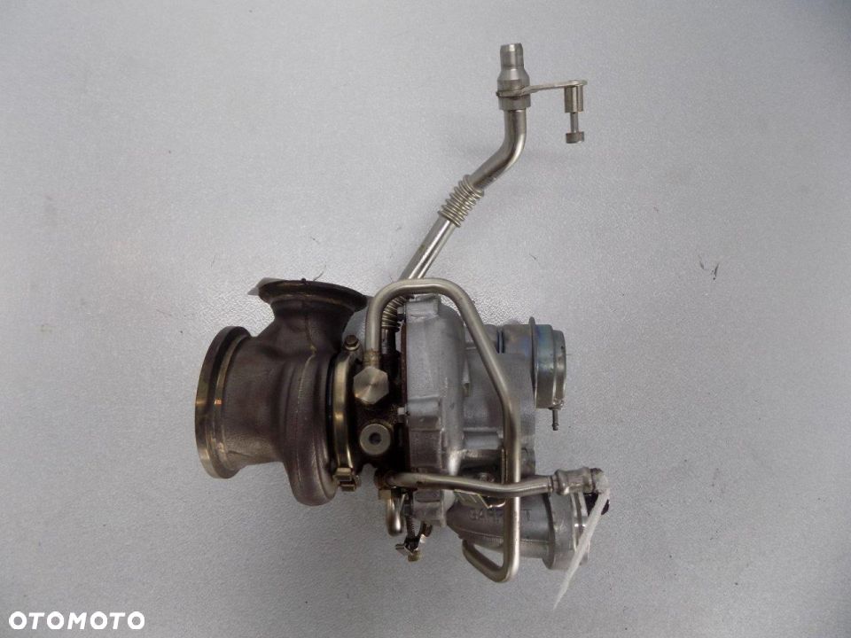 BMW X5 F15 F16 F10 F01 TURBOSPRĘŻARKA 4,4i 7605794 - 1