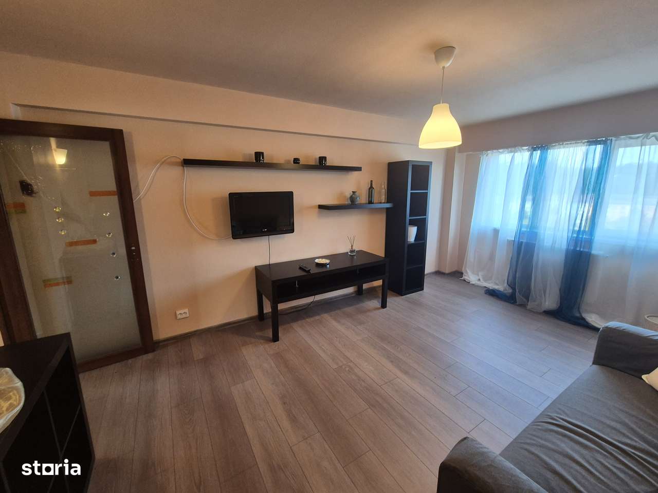 Apartament 3 camere decomandat, et.8, Micro 4, ID 649 - Imagine principală: 3/16