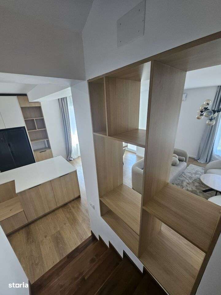 VANZARE VILE DUPLEX, 4 CAMERE ZONA PIPERA LAC! - Imagine principală: 5/16