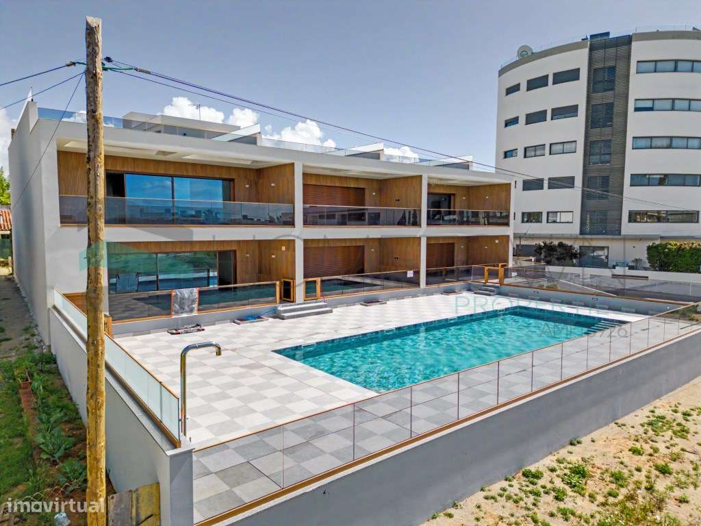 Apartamento T2 com acesso privado ao rooftop - Perto do mar, quarteira-26