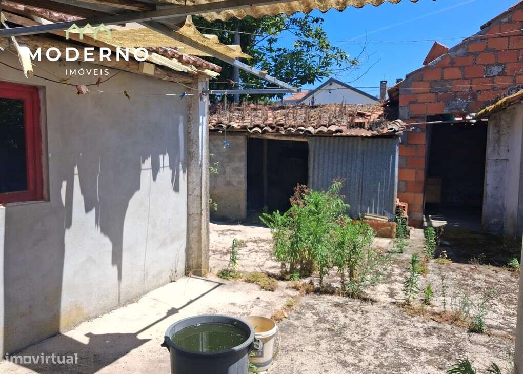 Moradia para recuperar – Guia, Pombal-10