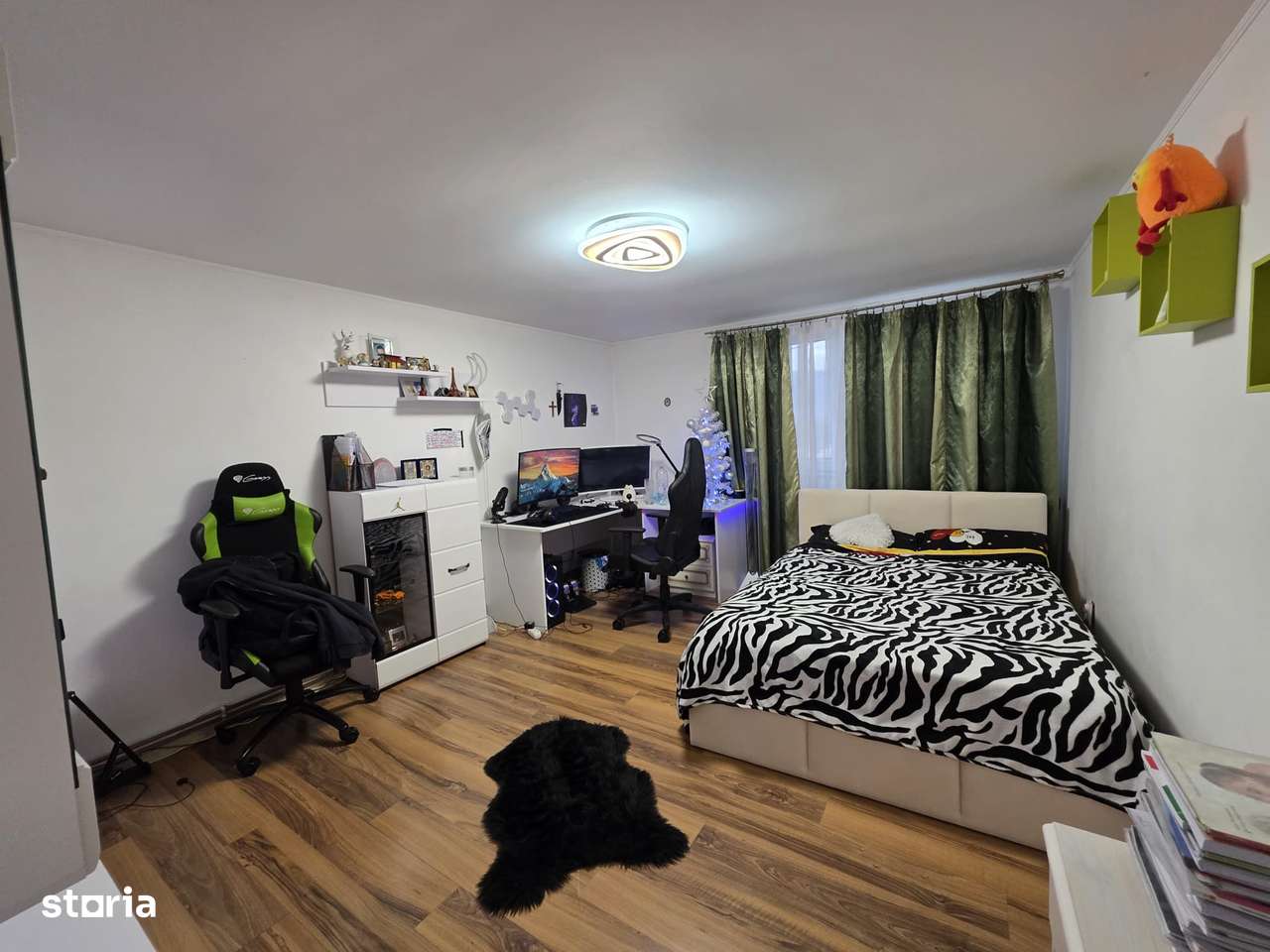 Casă spațioasă cu etaj, utilități complete și piscină – Simeria, HD-14