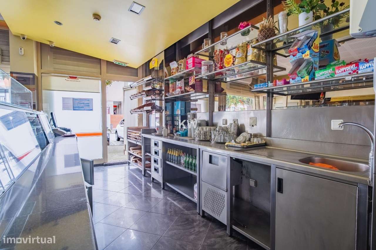 Loja c/ 187m2 + Padaria c/ Fabrico Próprio Totalmente Equipada - Grande imagem: 3/20