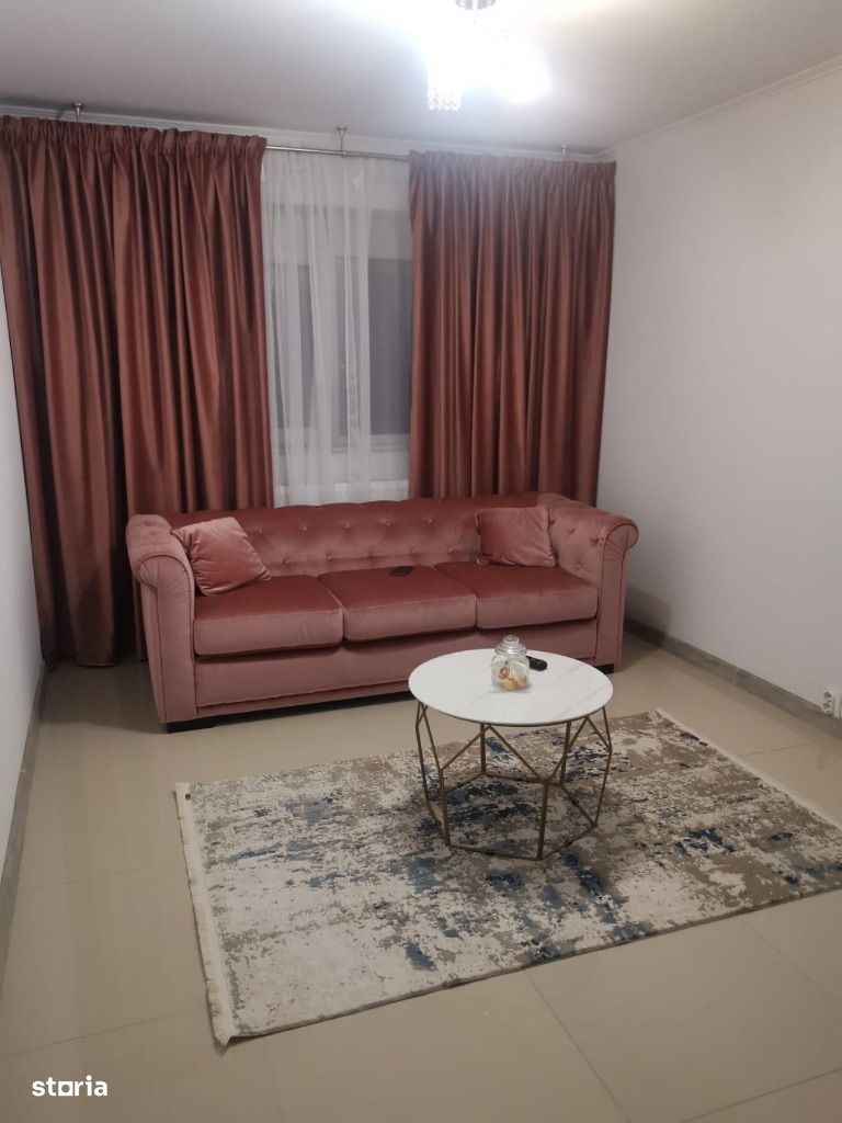 Apartament 3 camere decomandat zona Lăpuș