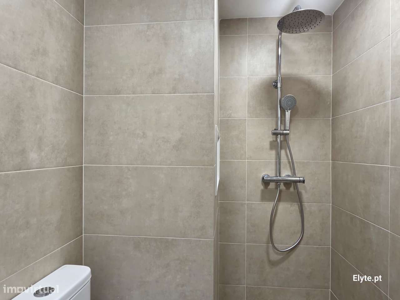 Apartamento T3 em Almada.-12