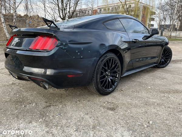 Ford Mustang 3.7 V6 - 5