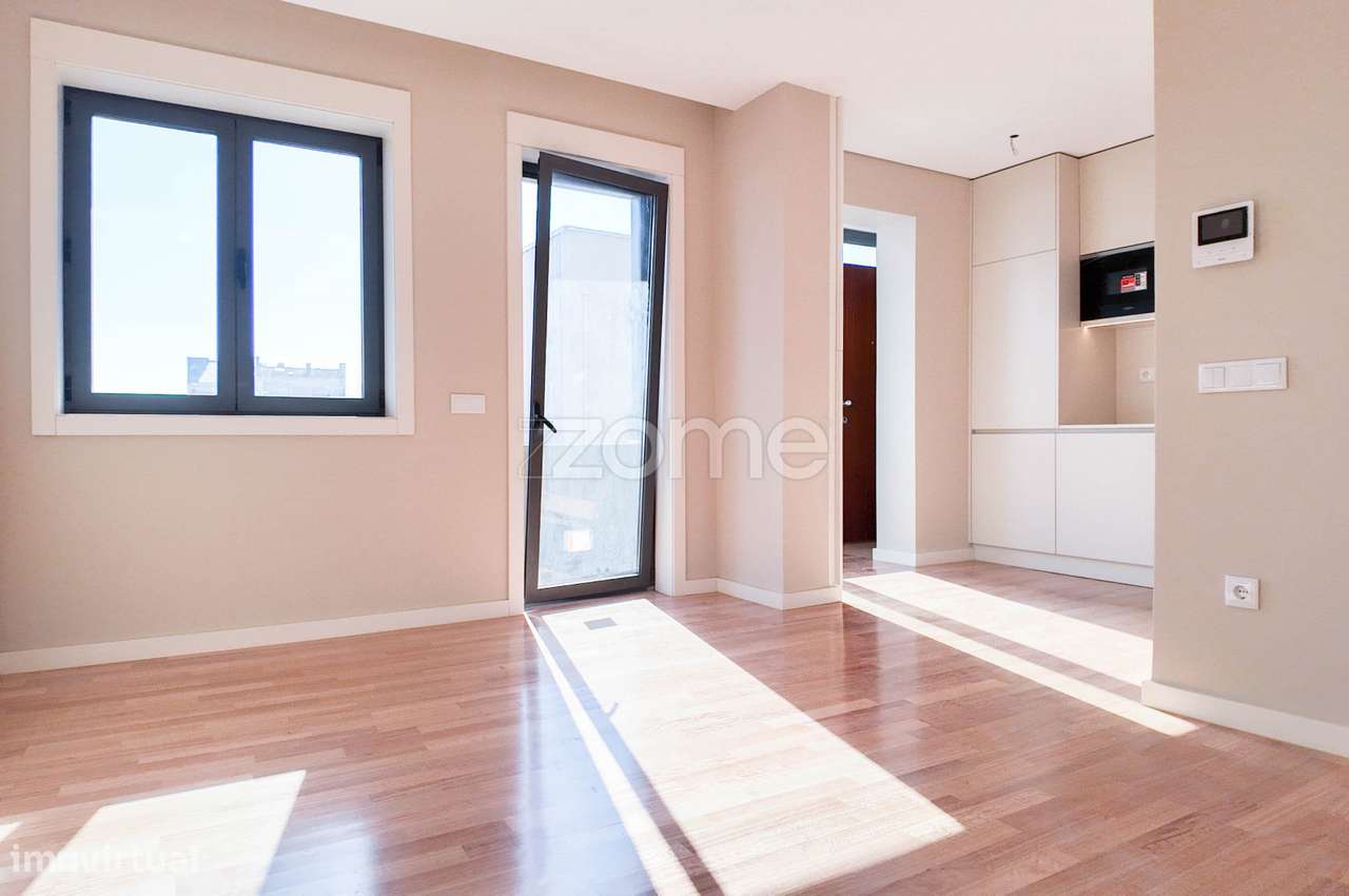 T1 totalmente equipado | Mercado Matosinhos - Grande imagem: 2/18